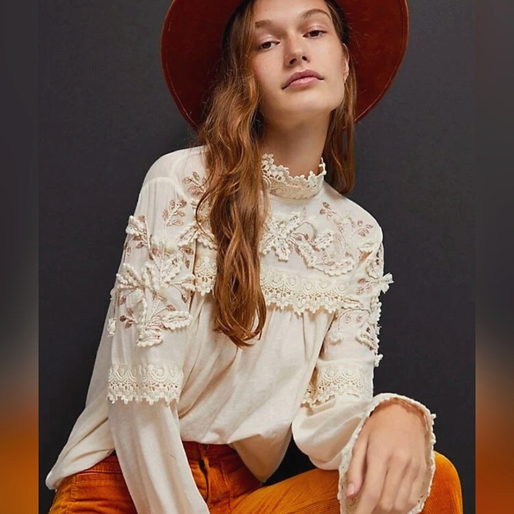 Anthropologie Jemma Cream Crochet Lace Romantic Blouse Size XS New With Tags